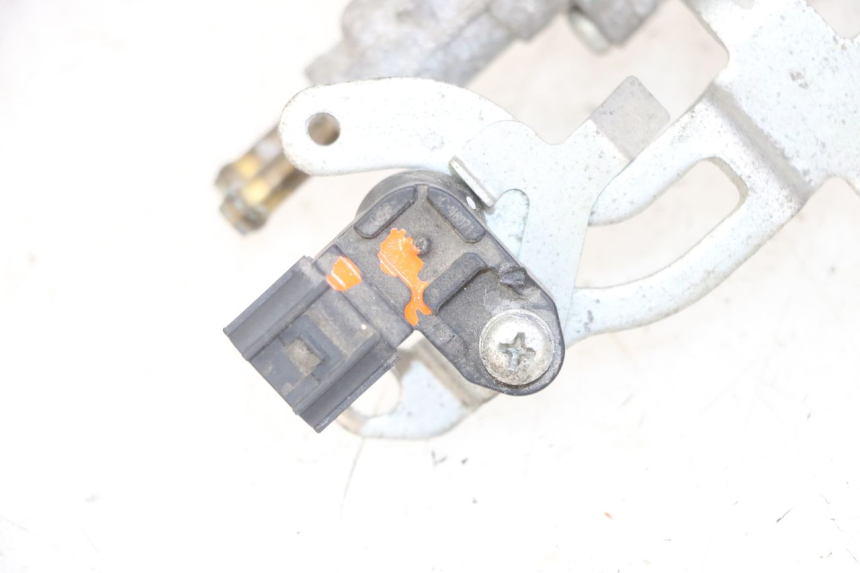 photo de ROZRUSZNIK YAMAHA XJ6 ABS 600 (2008 - 2016) - Stan powierzchni