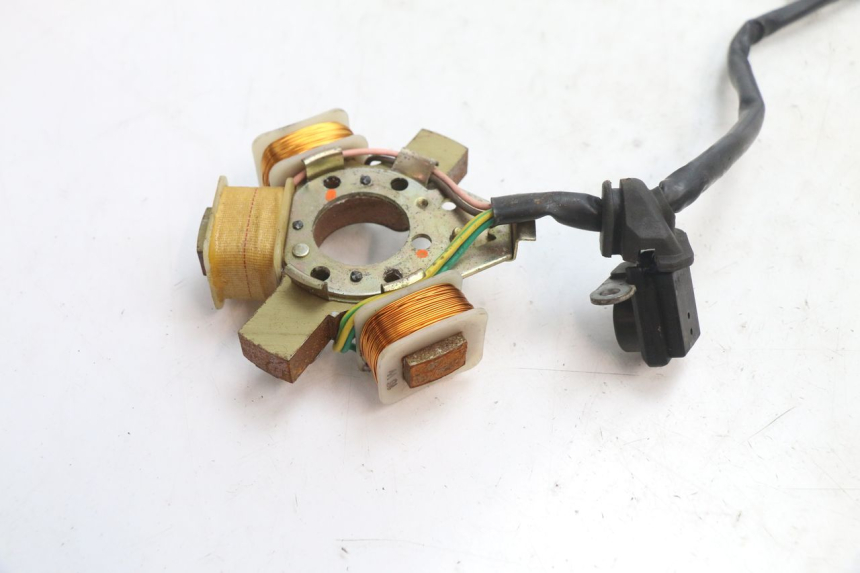 photo de STATOR PEUGEOT 103 SPX CLIP 50 (1989 - 1992) - Widok ogólny