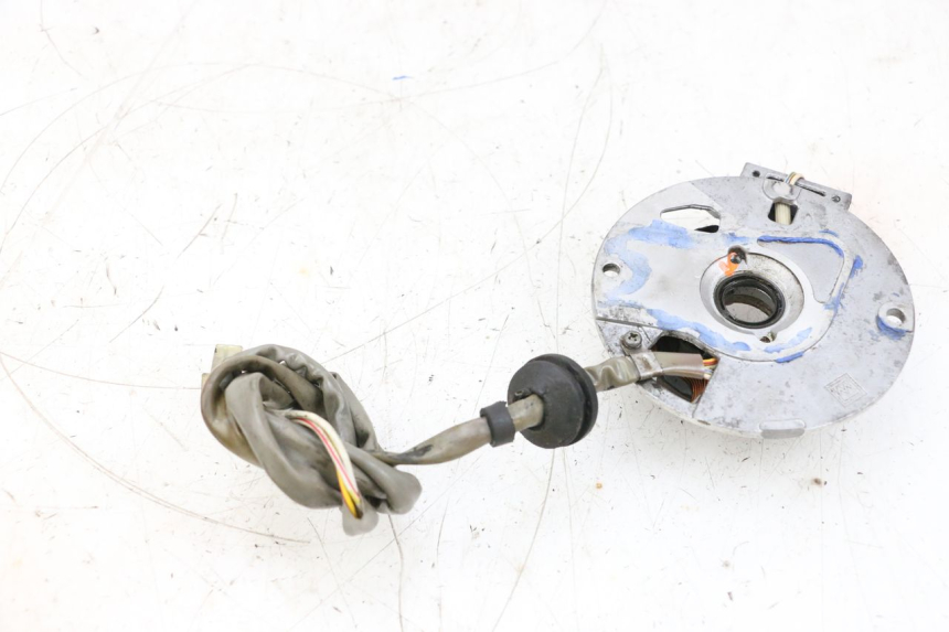 photo de STATOR MBK BOOSTER SPIRIT NAKED 50 (2004 - 2017) - Inny kąt widzenia