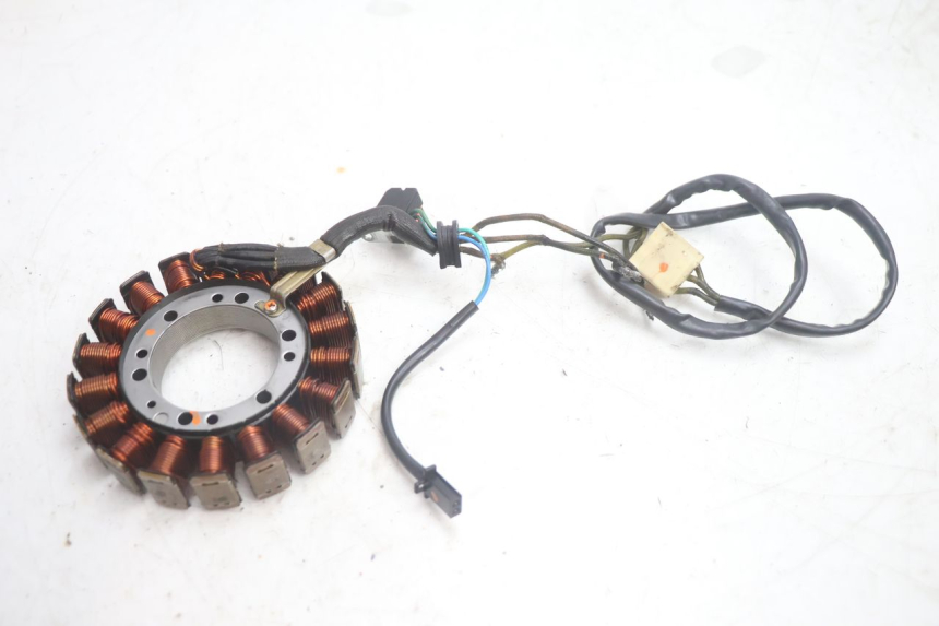 photo de STATOR SUZUKI BURGMAN EXECUTIVE ABS 650 (2006 - 2012) - Punkty mocowania