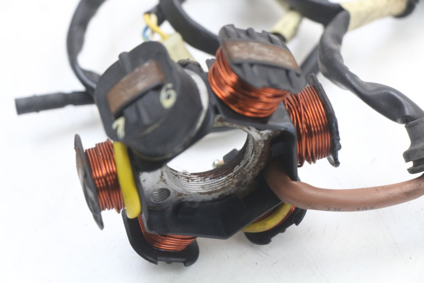 photo de STATOR PEUGEOT BUXY 50 (1993 - 1998) - Inny kąt widzenia