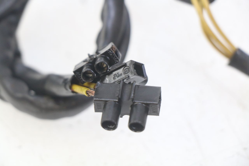 photo de STATOR HONDA CBF 500 (2004 - 2007) - Punkty mocowania