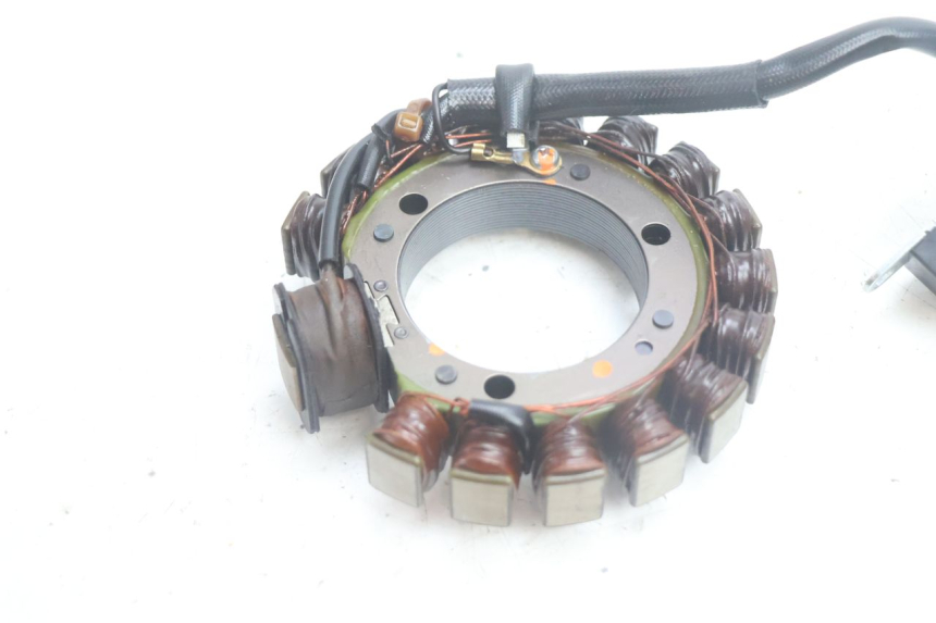 photo de STATOR SUZUKI DR S 600 (1985 - 1989) - Szczegół części