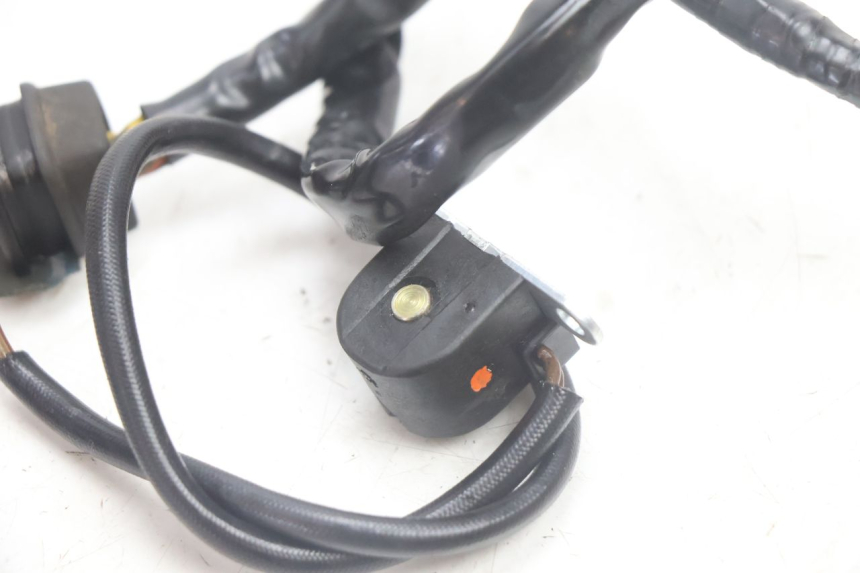photo de STATOR SUZUKI DR S 600 (1985 - 1989) - Inny kąt widzenia