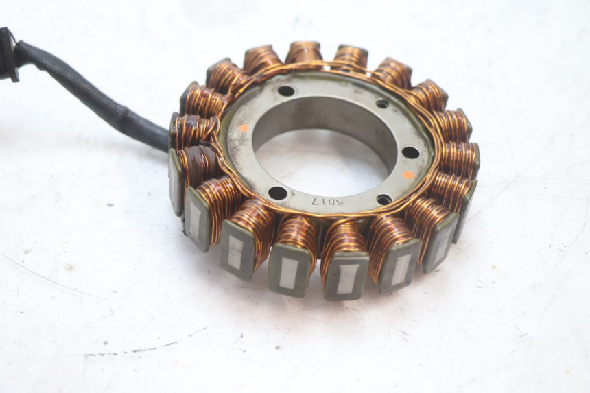 photo de STATOR HONDA FJS SILVER WING SILVERWING 400 (2005 - 2008) - Zbliżenie techniczne