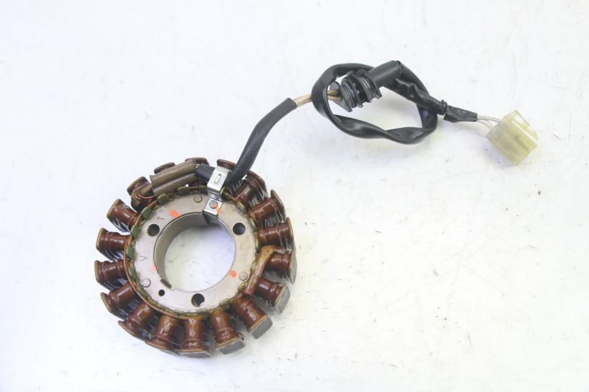 photo de STATOR YAMAHA FZ6 N FAZER 600 (2004 - 2006) - Widok główny