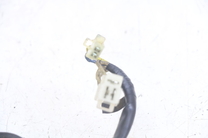 photo de STATOR YAMAHA FZS FAZER 600 (1998 - 2001) - Inny kąt widzenia