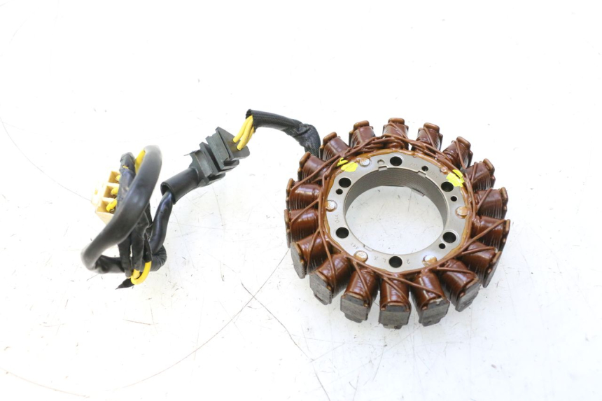 photo de STATOR GILERA GP 800 (2007 - 2013) - Widok główny