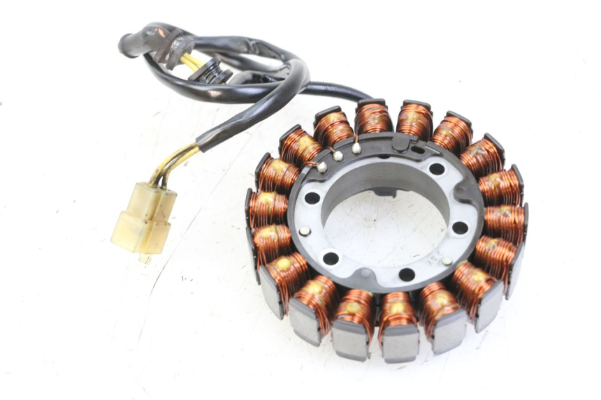 photo de STATOR HONDA VT C2 SHADOW 750 (1997 - 2001) - Inny kąt widzenia