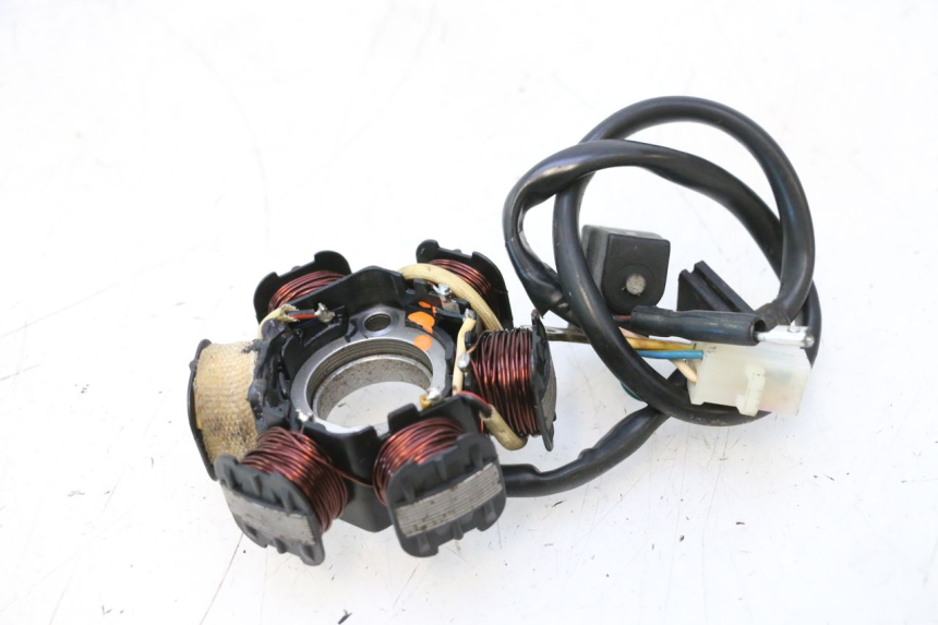 photo de STATOR PEUGEOT LUDIX 50 (2008 - 2017) - Szczegół części