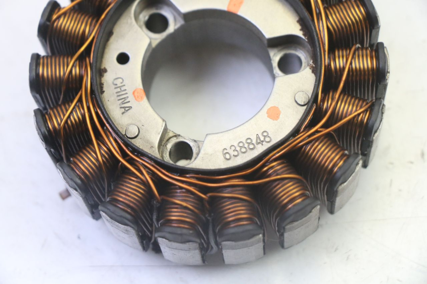 photo de STATOR PIAGGIO MP3 LT 300 (2010 - 2016) - Zoom stanu zużycia