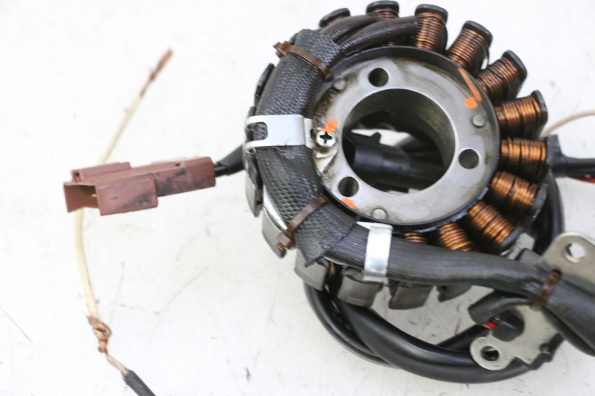 photo de STATOR PIAGGIO MP3 RL 250 (2006 - 2010) - Widok ogólny
