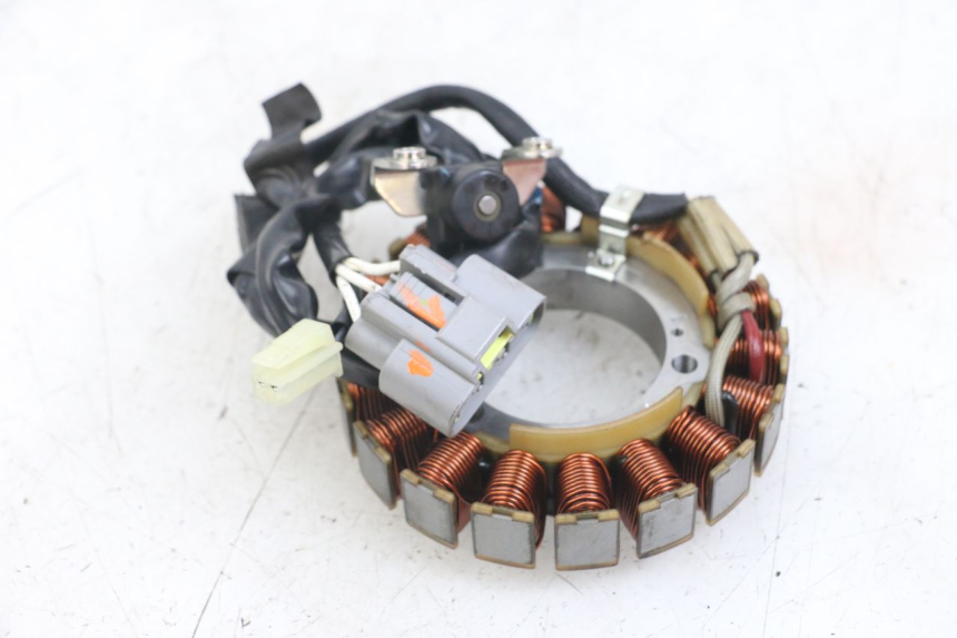 photo de STATOR YAMAHA MT-07 MT07 ABS 700 (2014 - 2017) - Stan powierzchni
