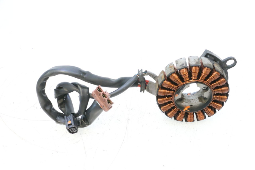 photo de STATOR HONDA PCX (JF57/JF64) 125 (2014 - 2018) - Inny kąt widzenia