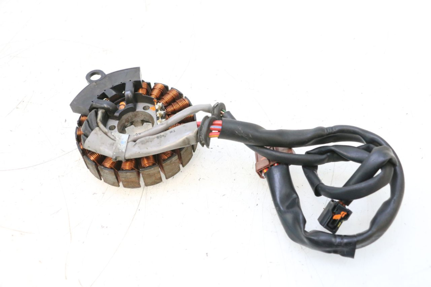 photo de STATOR HONDA PCX (JF57/JF64) 125 (2014 - 2018) - Stan powierzchni