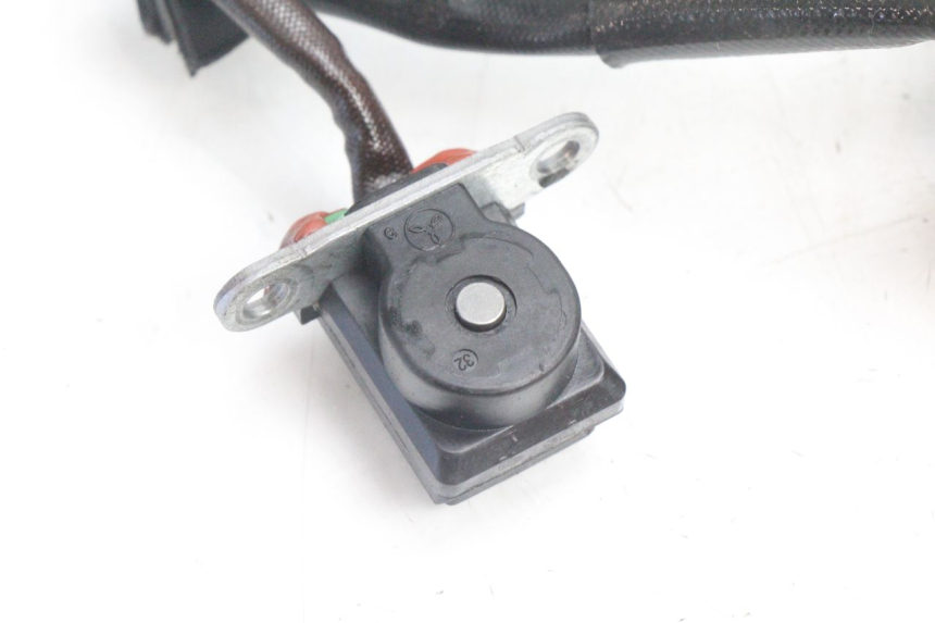 photo de STATOR PEUGEOT SATELIS 125 (2006 - 2009) - Inny kąt widzenia