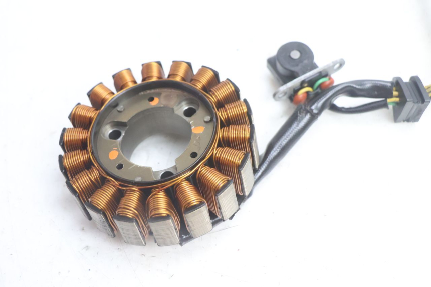 photo de STATOR PEUGEOT SATELIS 125 (2006 - 2009) - Szczegół części