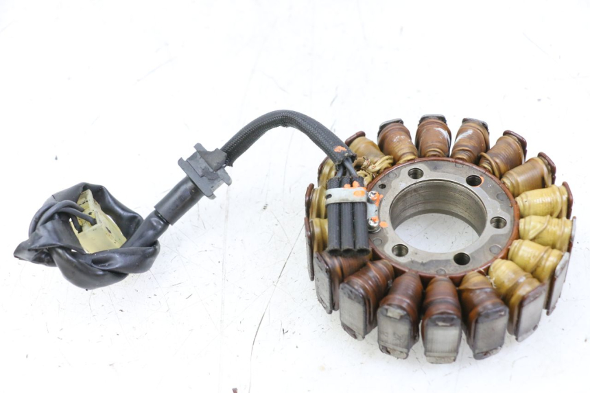 photo de STATOR SUZUKI GSR 750 (2011 - 2017) - Widok główny