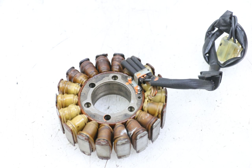 photo de STATOR SUZUKI GSR 750 (2011 - 2017) - Szczegół części