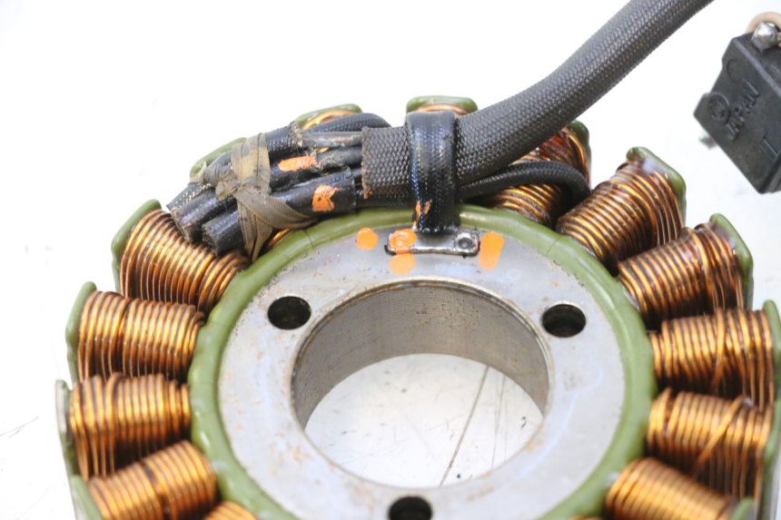 photo de STATOR SUZUKI SV S 650 (2003 - 2009) - Punkty mocowania