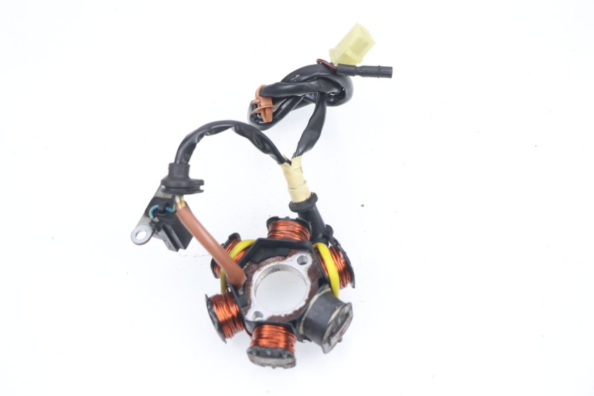 photo de STATOR PEUGEOT TREKKER TKR 50 (2005 - 2014) - Widok główny