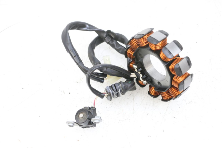 photo de STATOR YAMAHA TRICITY 300 (2020 - 2024) - Szczegół części