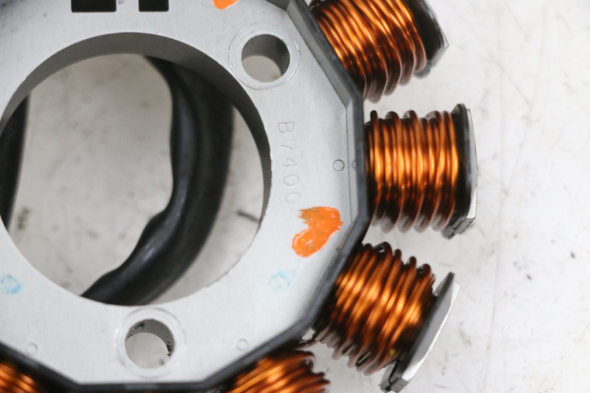 photo de STATOR YAMAHA TRICITY 300 (2020 - 2024) - Punkty mocowania