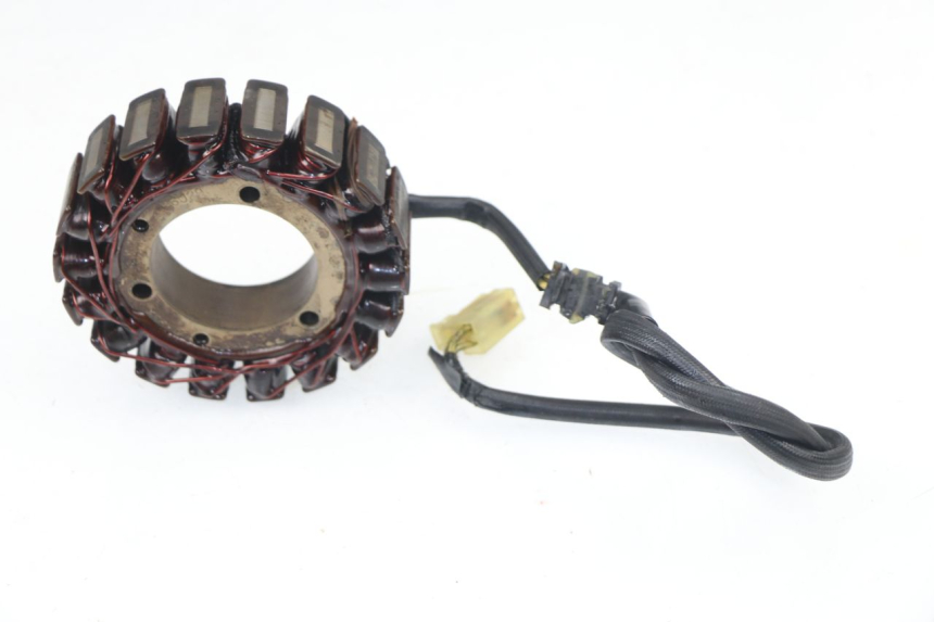 photo de STATOR HONDA VTR F FIRESTORM 1000 (1997 - 2001) - Inny kąt widzenia