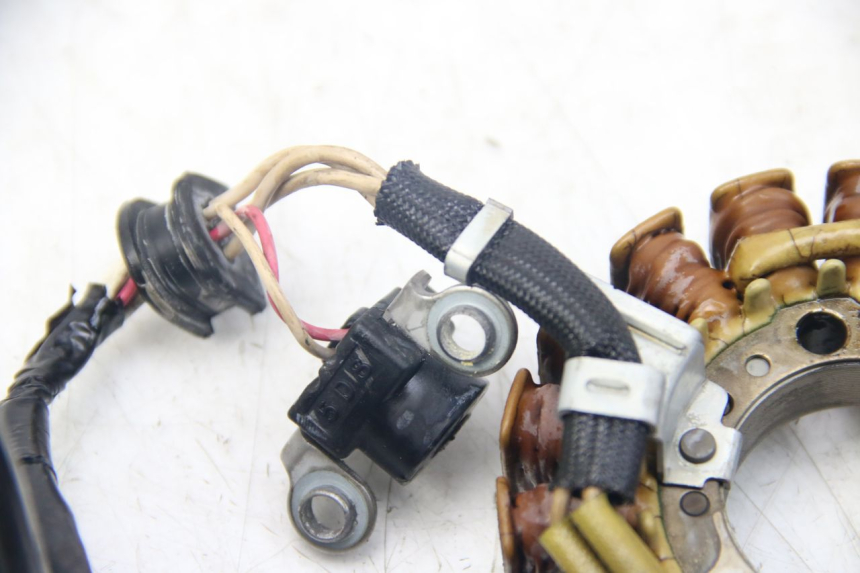 photo de STATOR YAMAHA XMAX X-MAX 125 (2006 - 2009) - Inny kąt widzenia