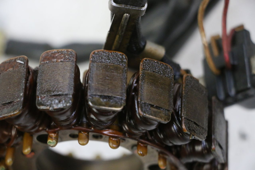 photo de STATOR YAMAHA X-MAX XMAX 125 (2010 - 2013) - Szczegół części