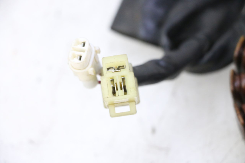 photo de STATOR YAMAHA X-MAX XMAX 125 (2010 - 2013) - Zbliżenie komponentów