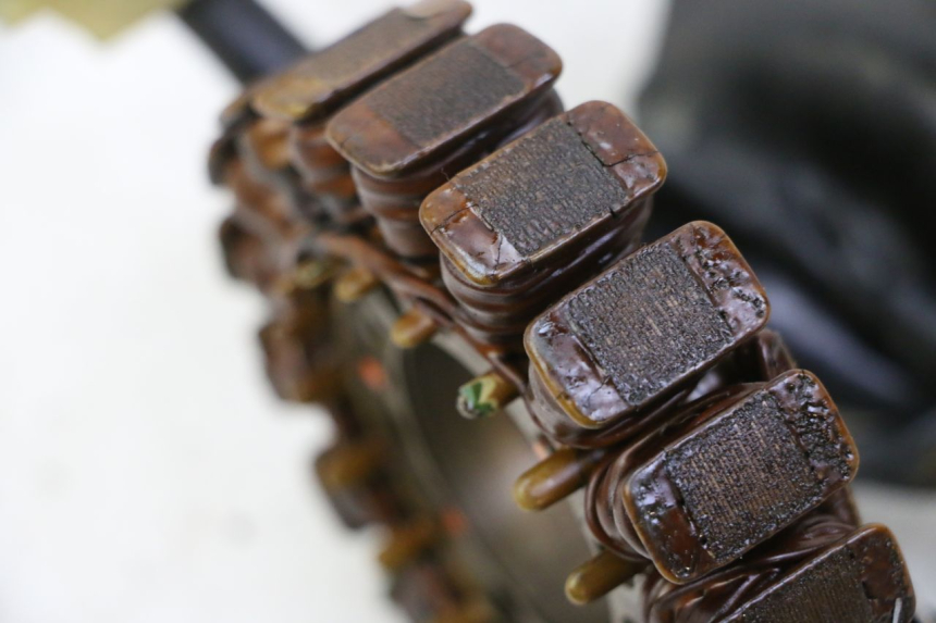 photo de STATOR YAMAHA X-MAX XMAX 125 (2010 - 2013) - Inny kąt widzenia