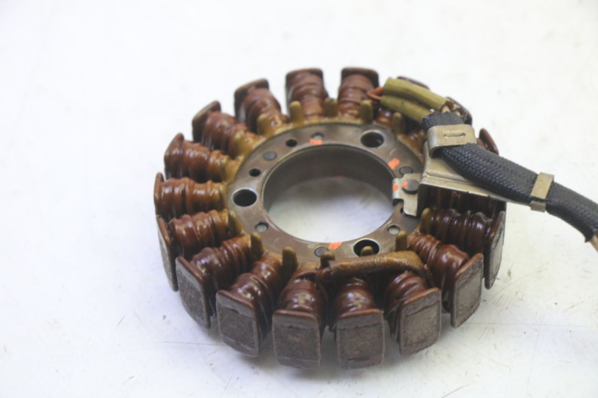 photo de STATOR YAMAHA X-MAX XMAX 125 (2010 - 2013) - Zoom stanu zużycia