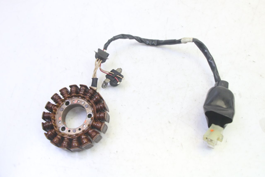photo de STATOR YAMAHA X-MAX XMAX 125 (2010 - 2013) - Zbliżenie techniczne