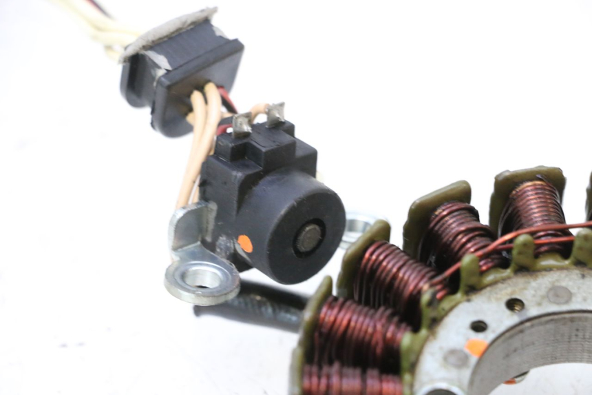 photo de STATOR YAMAHA X-MAX XMAX 125 (2010 - 2013) - Zoom stanu zużycia