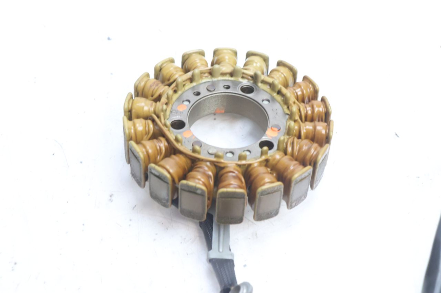 photo de STATOR YAMAHA X-MAX XMAX 125 (2010 - 2013) - Zbliżenie techniczne