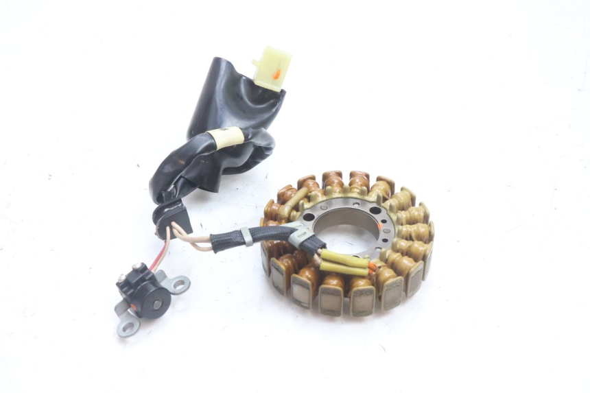 photo de STATOR YAMAHA X-MAX XMAX 125 (2010 - 2013) - Stan powierzchni