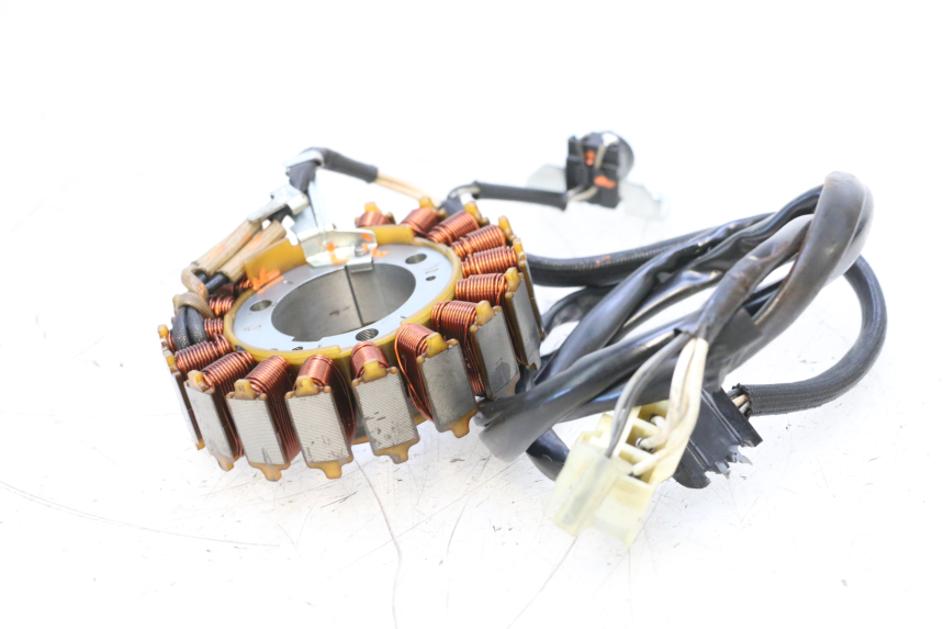 photo de STATOR YAMAHA XP T-MAX TMAX ABS 530 (2012 - 2015) - Zbliżenie techniczne