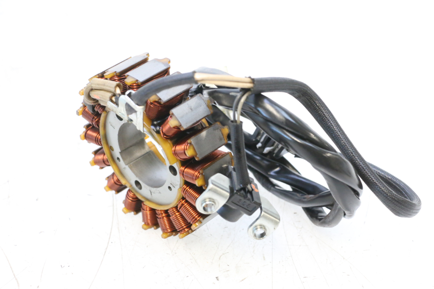 photo de STATOR YAMAHA XP T-MAX TMAX ABS 530 (2012 - 2015) - Widok ogólny