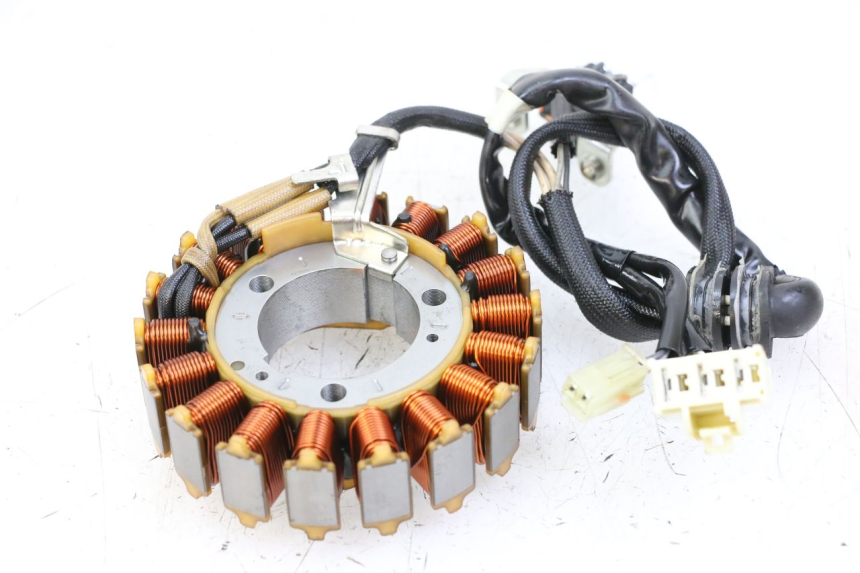 photo de STATOR YAMAHA YP T-MAX TMAX 530 (2017 - 2020) - Szczegół części