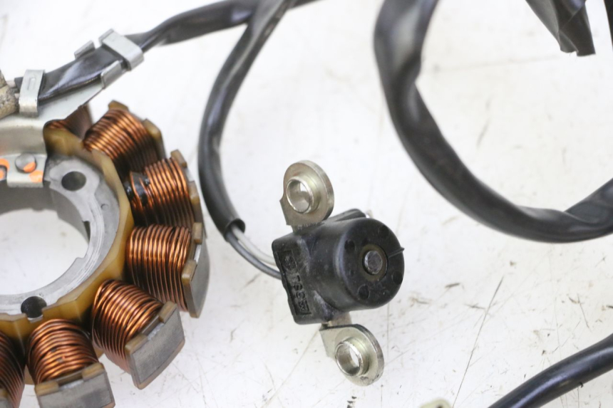 photo de STATOR YAMAHA YZ-F YZF 250 (2014 - 2018) - Zoom stanu zużycia