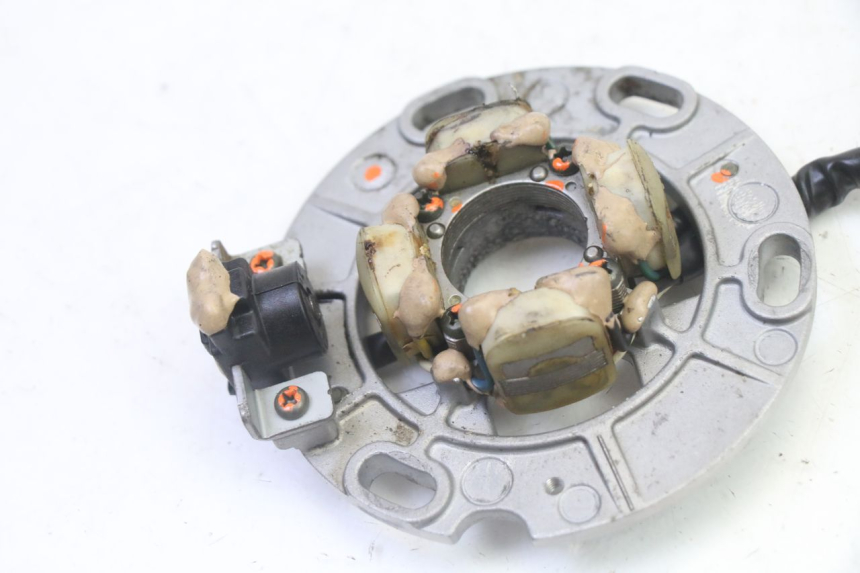 photo de STATOR YAMAHA YZ 125 (1998 - 2005) - Szczegół części