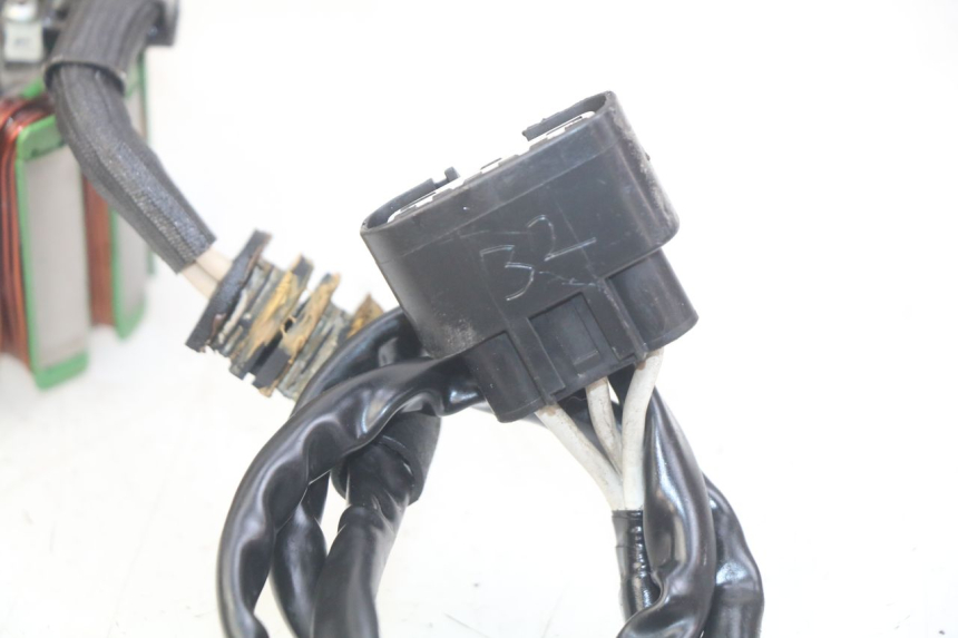 photo de STATOR YAMAHA YZF R1 1000 (2007 - 2008) - Zoom stanu zużycia