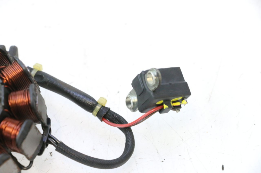 photo de STATOR PIAGGIO ZIP IGET 4T 50 (2021 - 2023) - Punkty mocowania
