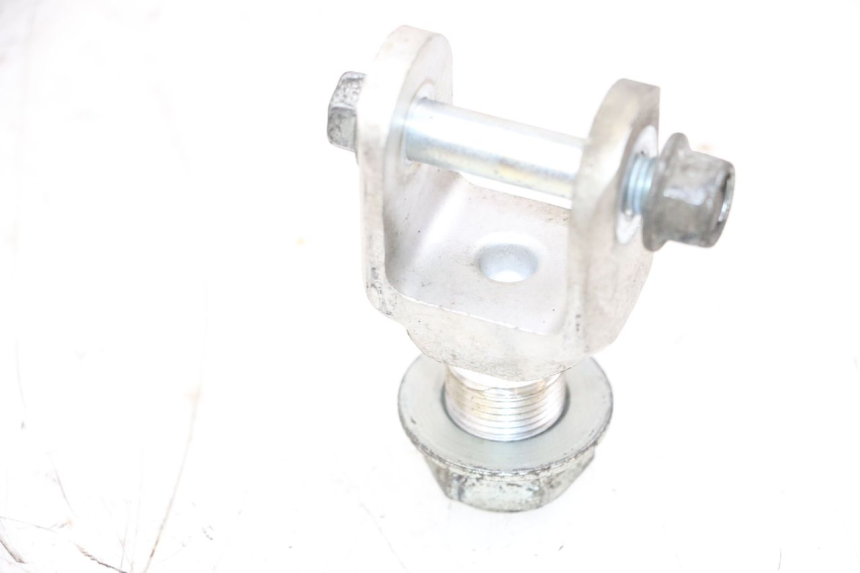 photo de UCHWYT AMORTYZATORA SUZUKI GSXR GSX-R 1000 (2003 - 2004) - Szczegół części