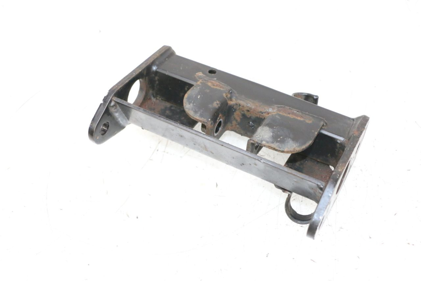 photo de UCHWYT AMORTYZATORA HONDA NSR R 125 (1994 - 2003) - Zoom stanu zużycia