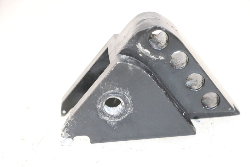 photo de UCHWYT AMORTYZATORA YAMAHA AEROX 50 (1997 - 2006) - Inny kąt widzenia