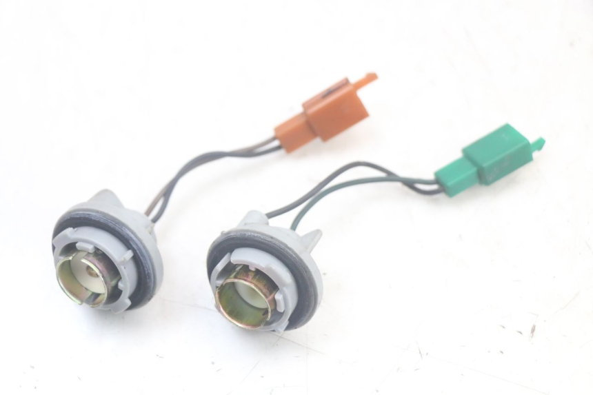 photo de UCHWYT ŻARÓWKI MBK FLAME X 125 (2007 - 2016) - Widok główny