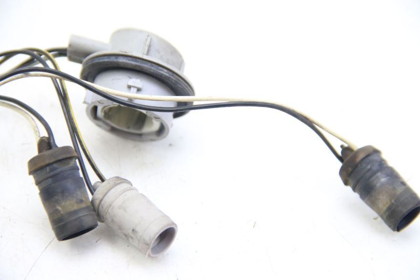 photo de UCHWYT ŻARÓWKI PIAGGIO MP3 125 (2006 - 2014) - Szczegół części