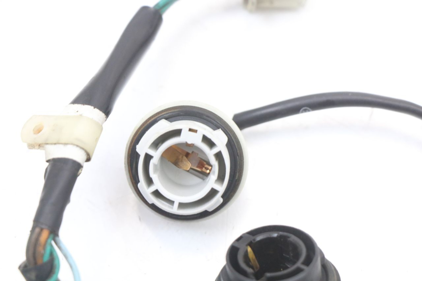 photo de UCHWYT ŻARÓWKI HONDA NHX LEAD 110 (2008 - 2010) - Zoom stanu zużycia